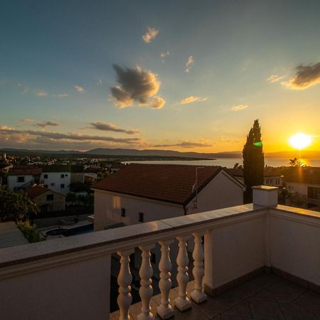 Apartment Aleksandra Malinska Dış mekan fotoğraf