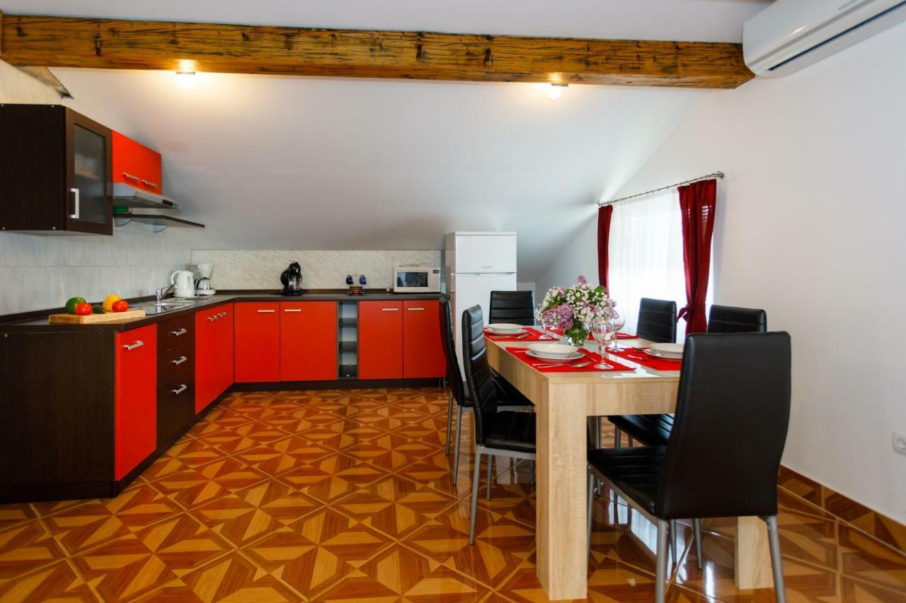 Apartment Aleksandra Malinska Dış mekan fotoğraf